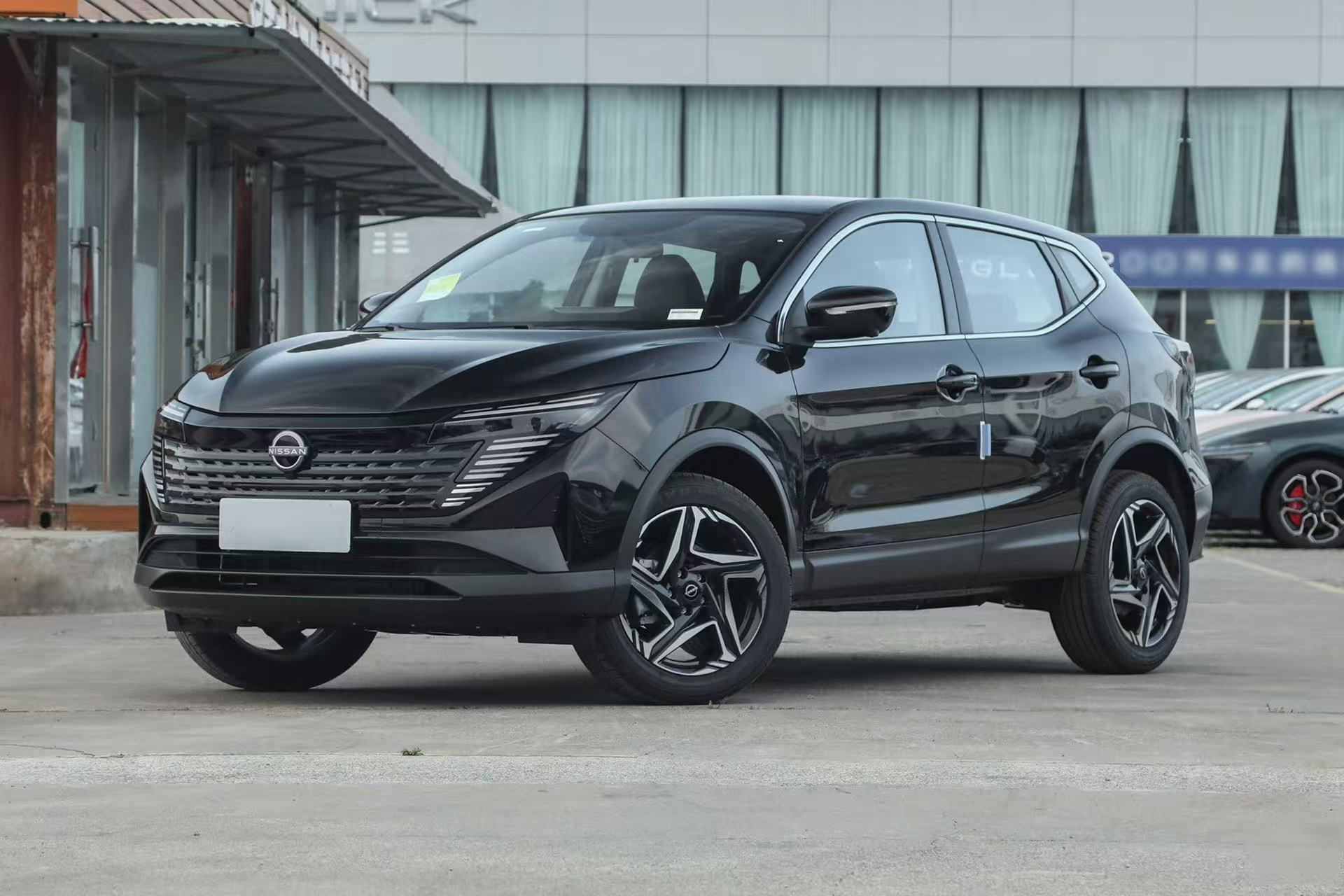 Nissan Qashqai 2025 Facelift Honor Edition 2.0L CVT XV+ Premium Version