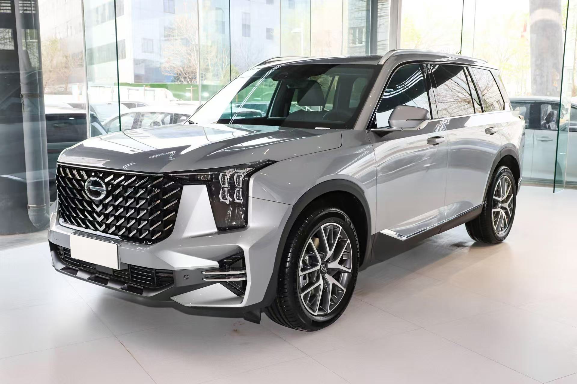 GAC Trumpchi 2024 Navigator Series 2.0TGDI 4WD Luxury Smart Connect Version 7-Seater